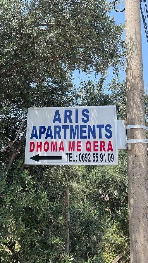 ديرمي Aris Apartments